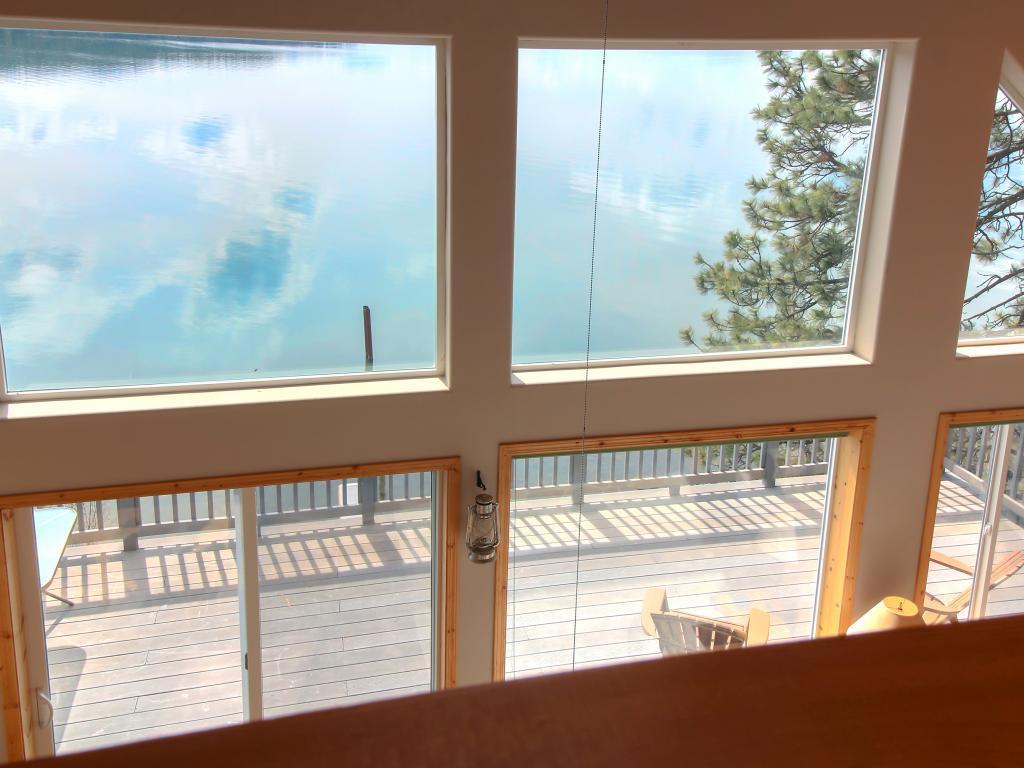 ホテルBeautiful Lake Coeur D'Alene Cabin On The Bay Mica エクステリア 写真